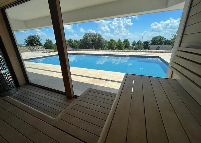 Club Panoráma Prémium Apartman Alsóörs